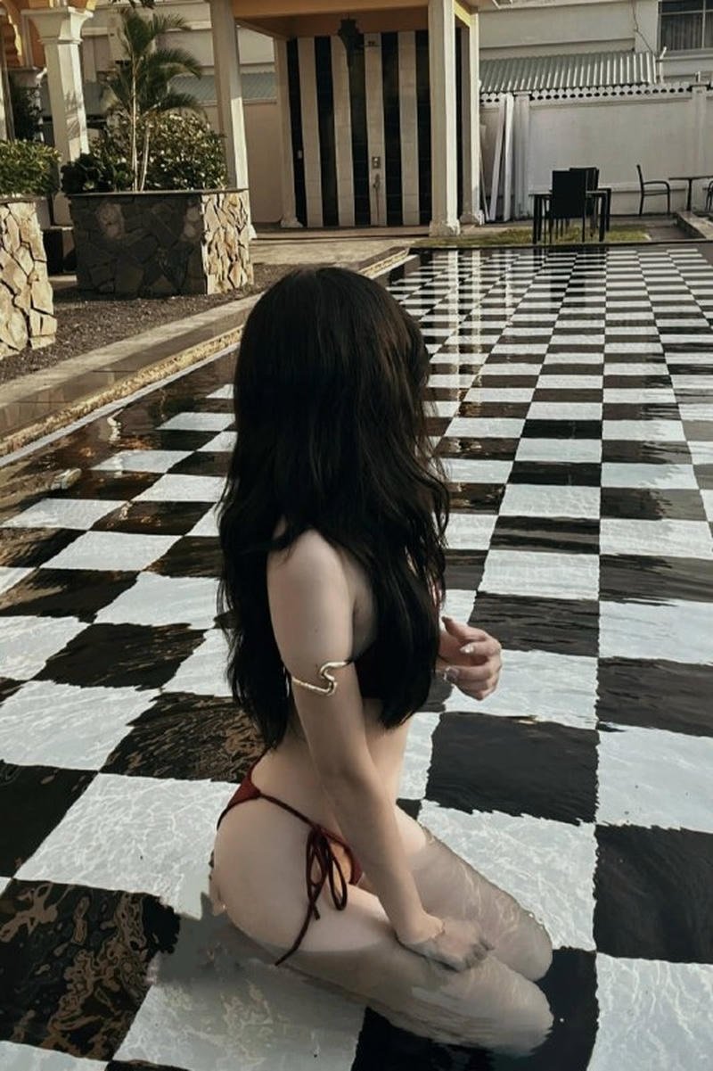 Hot Korean bikini vú to bị mút mạnh đỏ