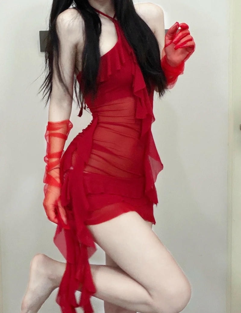 Đồ bó mỏng bú cặc sâu nghẹn thở