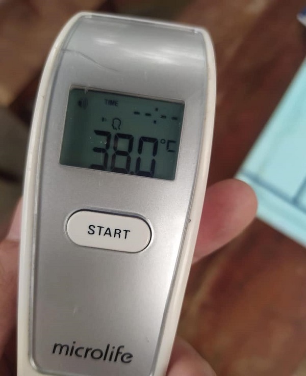 Ảnh sốt cao 38 độ  3