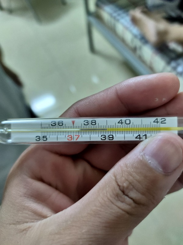 Ảnh sốt cao 39 4
