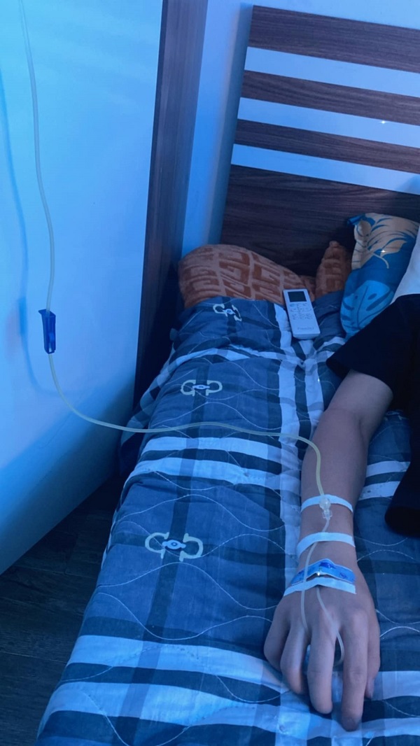 Hình ảnh truyền nước trong phòng riêng