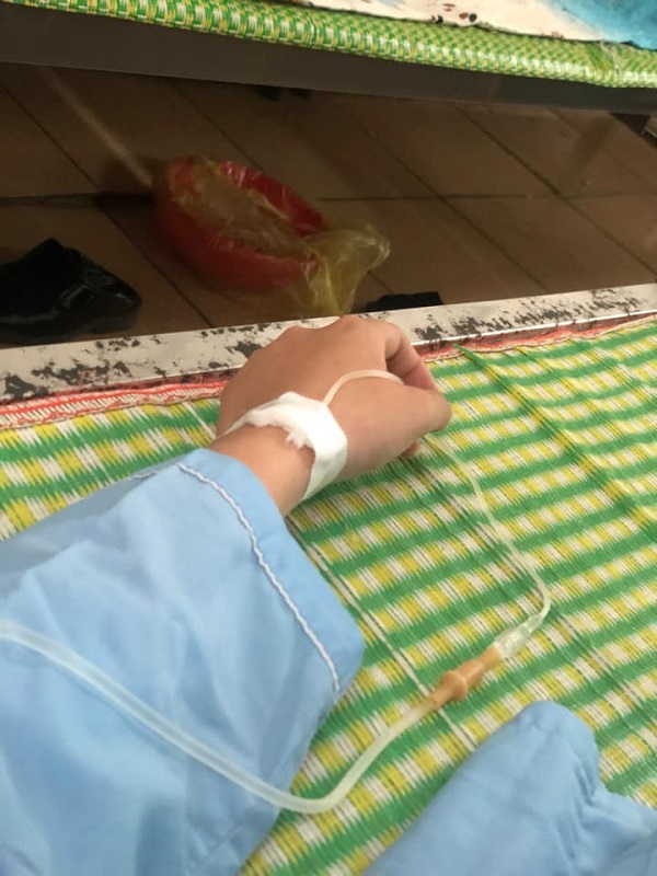 Hình ảnh truyền nước trong môi trường y tế