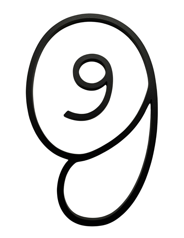 Bé gái tô tranh số 9