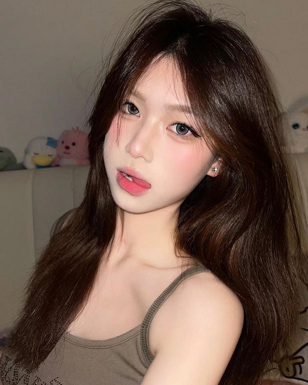 Ảnh gái đẹp Việt Nam dễ thương nụ cười tỏa nắng