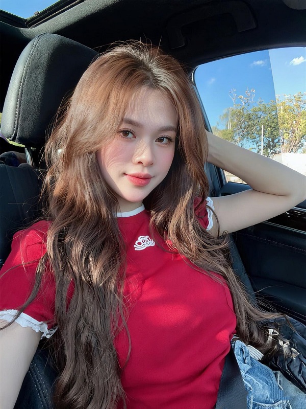 ảnh gái Việt Nam mặc áo croptop gợi cảm