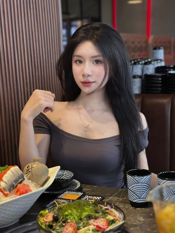 tải ảnh gái xinh Việt khoe body chuẩn không chỉnh