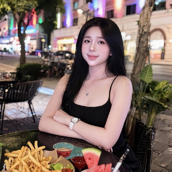 tải ảnh gái Việt Nam đẹp gợi cảm ban đêm