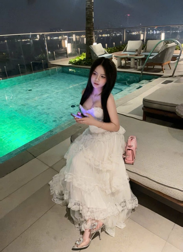 gái gọi tân bình 18