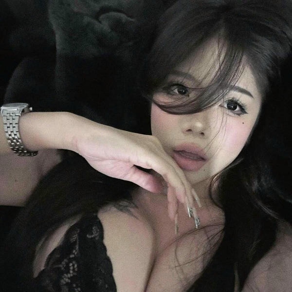 ảnh khúc thị hương sex 15