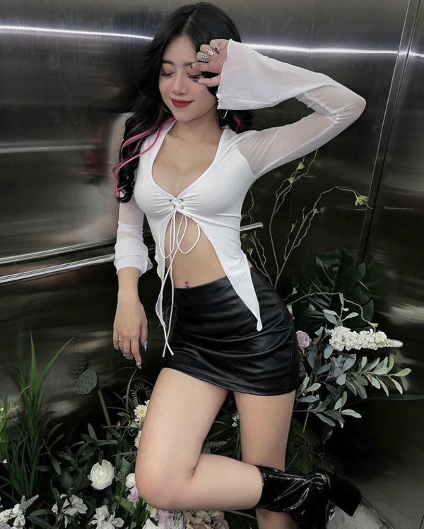 ảnh lê kim loan sex 12