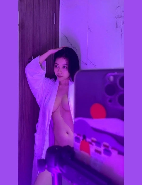 ảnh phí hồng hà leak 11