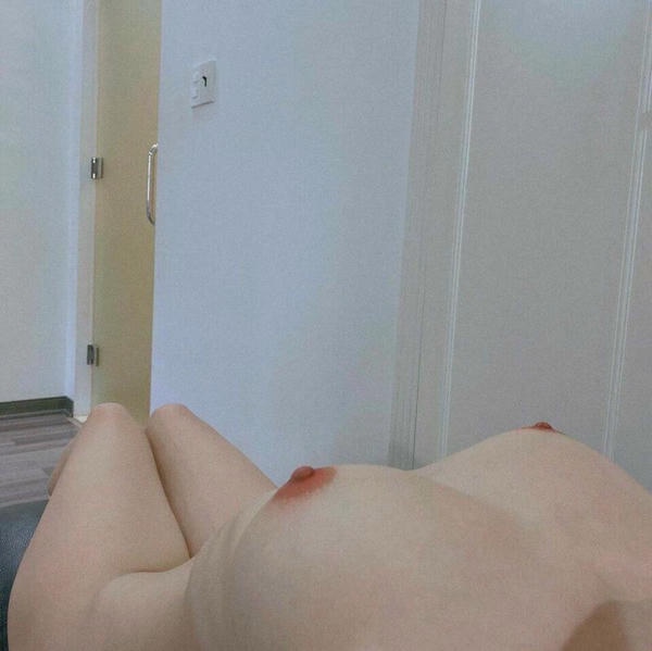 ảnh sex hằng nguyễn 4