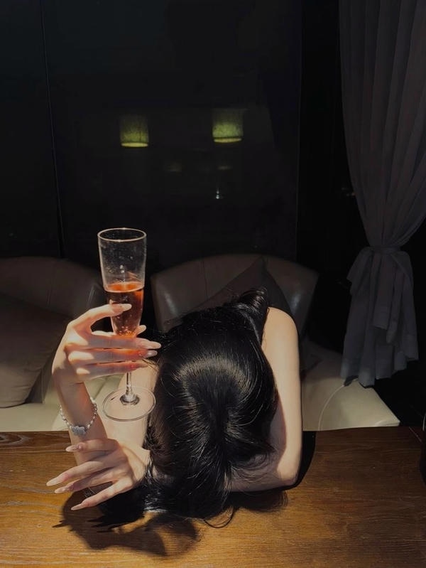 ảnh sex say rượu 30