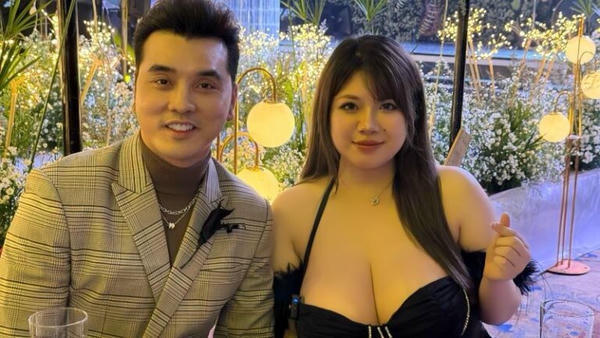 ảnh sex võ thị thu trang 18